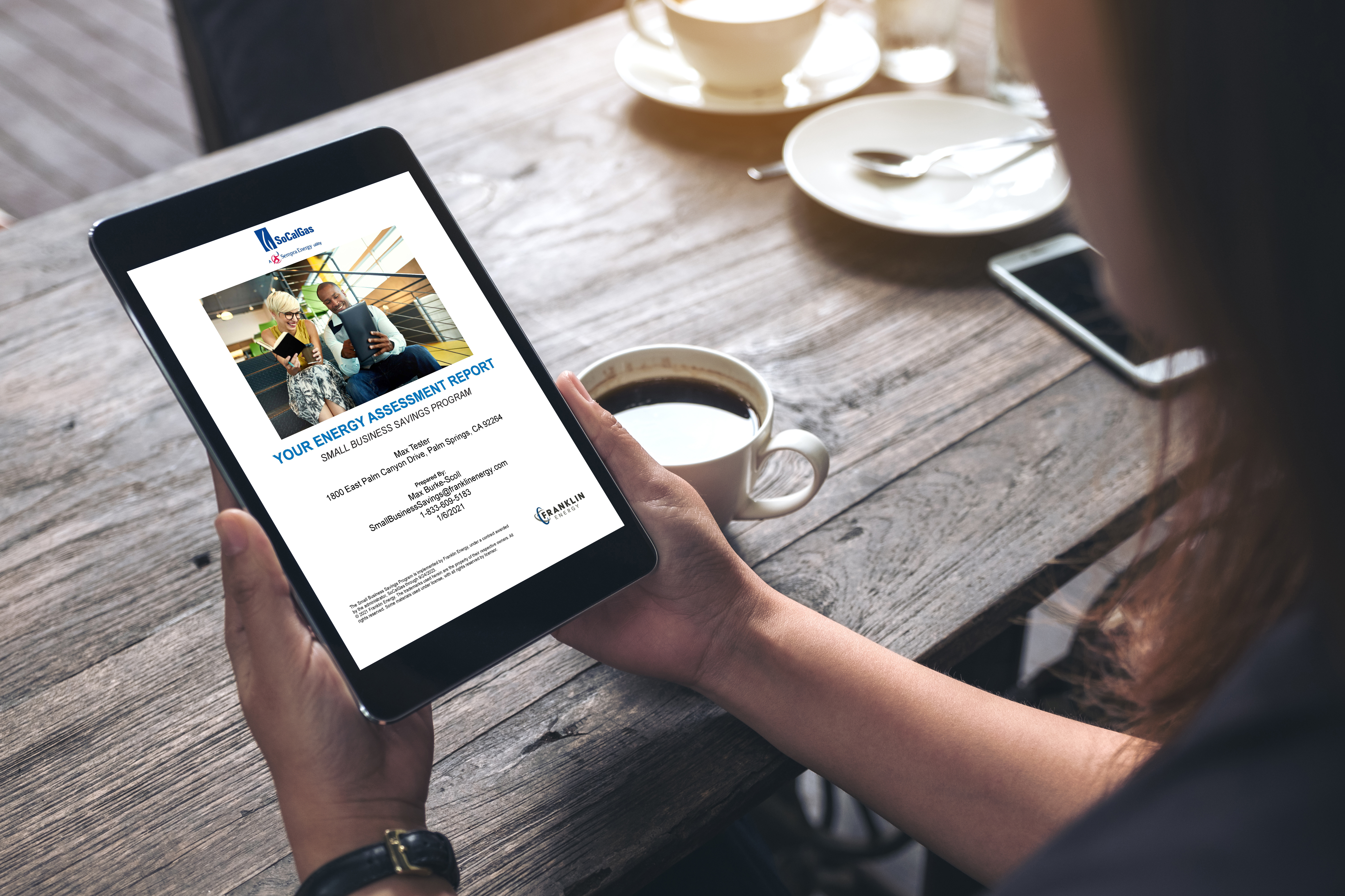 123-0064-12-00_SoCalGas_Web_Image_Tablet_Mockup